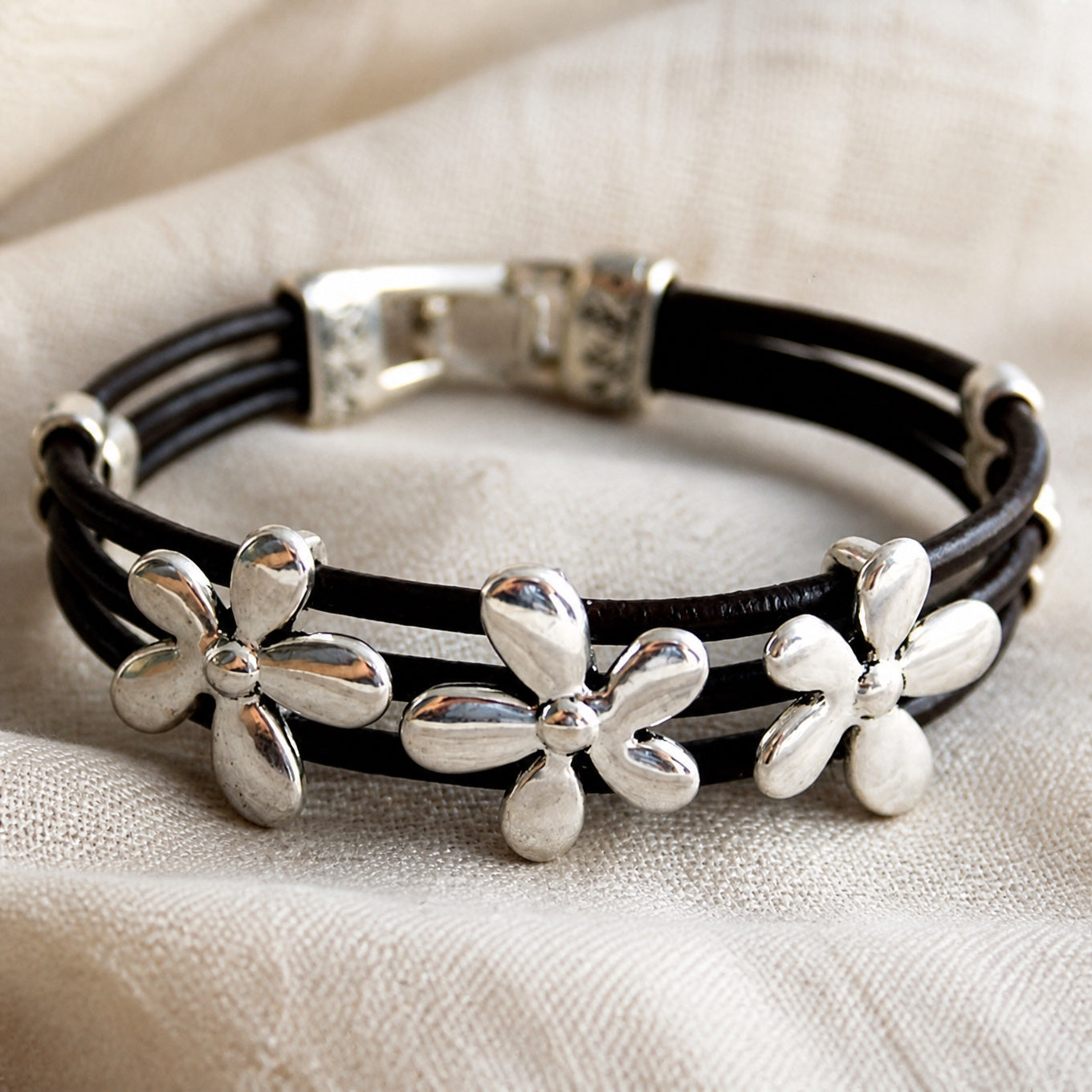 Chic Bohemian Floral Bracelet