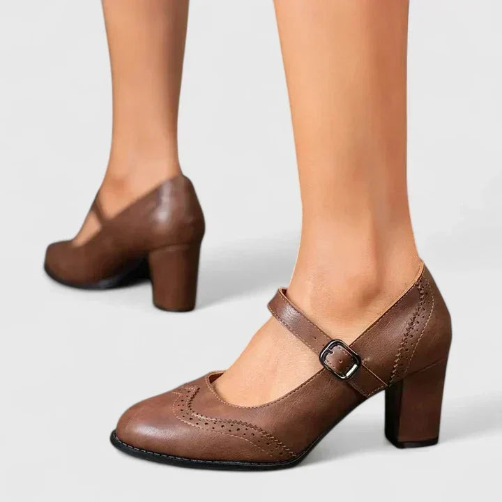 Roslyn | Classic Mary Jane Heels