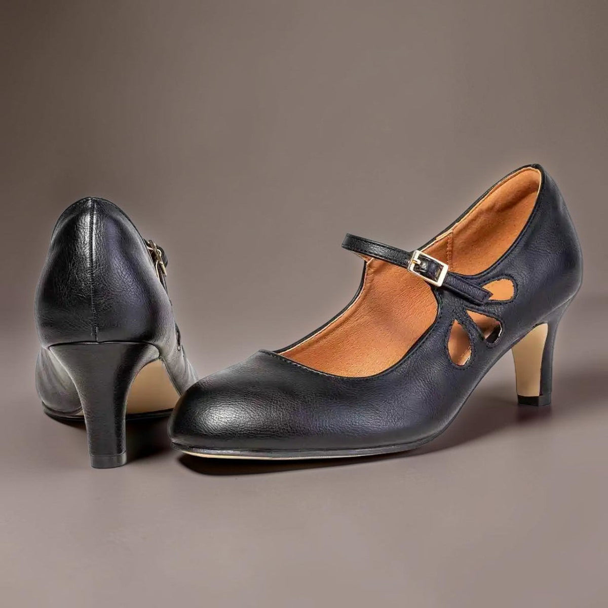 Audrey | Black Closed-Toe Heels