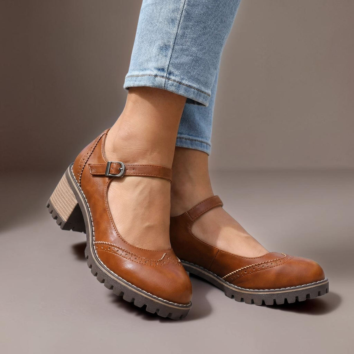 Judy | Brogue Block Heel Mary Janes
