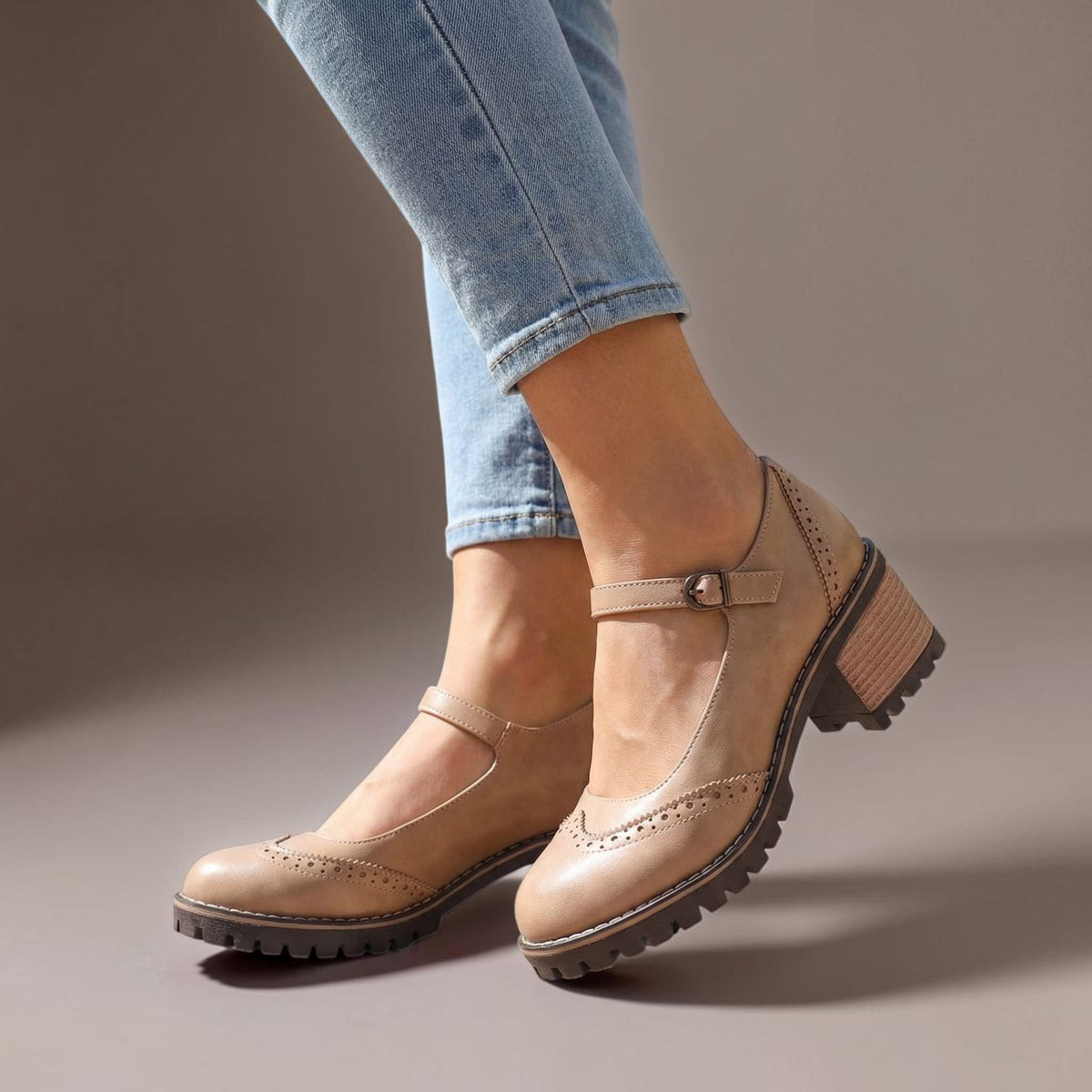Judy | Brogue Block Heel Mary Janes